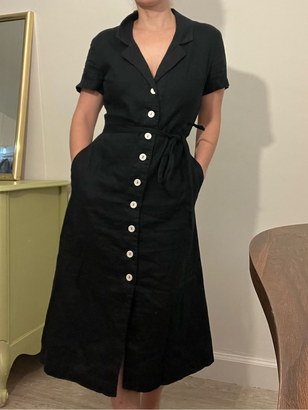 Quince 100% linen black button up dress with pockets